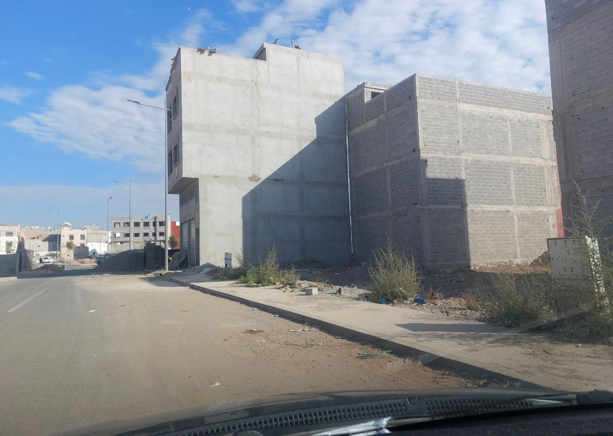 بقع تجارية و سكنية للبيع في تجزئة الكتاني