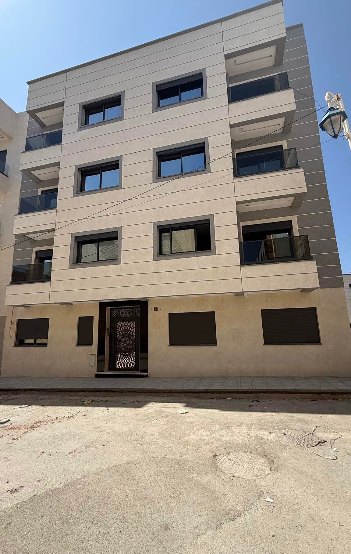 شقق محفظة للبيع في المضيق